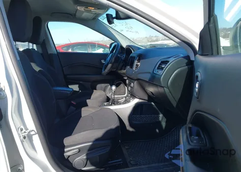 2019 Jeep Compass Sport 4X4 from USA, damaged, VIN 3C4NJDAB3KT854089